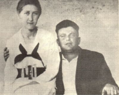 Leo L. and Lillie E. Elliott about 1920