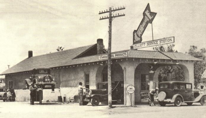 Leo Elliott's Service Station