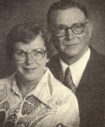 Eula (Andrews) and Franklin D. Fosdick, 1982.