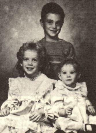 Children of Doug and Linda Boyer. Brett(6 1/2 yrs), Dessa (4 yrs) Darci (16 mo.)