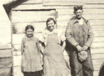 Lee, Janet and Mary Adeline Carr