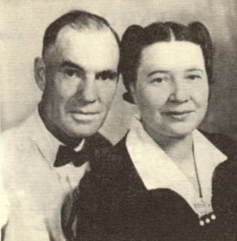 Lewis and Janet Cooley, Wedding - May 10, 1941